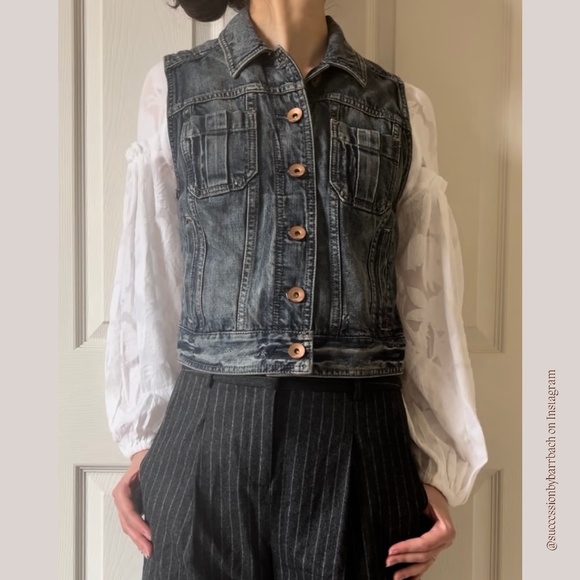 Denim Jean Vest with Chest and Side Pockets by Express, Women’s size S - Picture 6 of 6